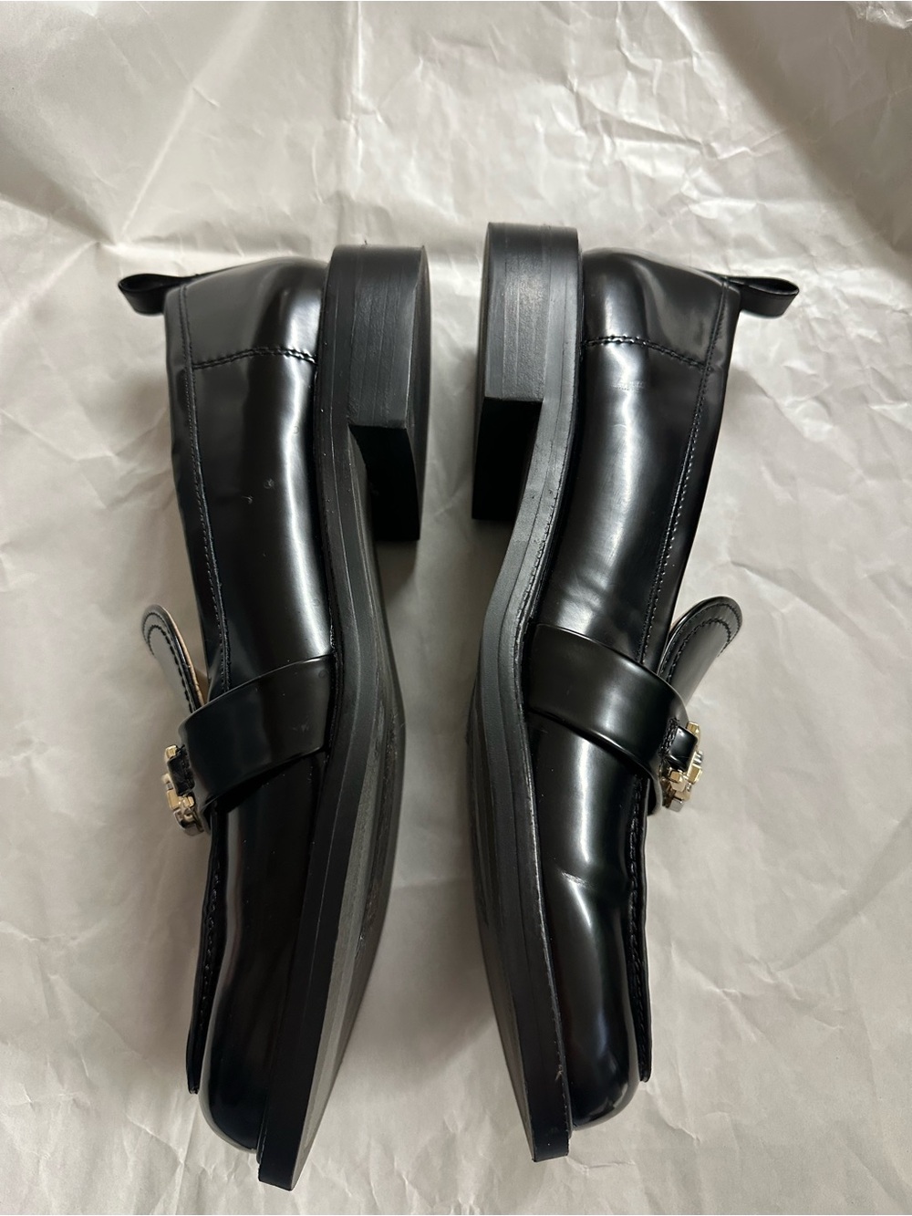 EUC Sam Edelman Black Patent Christy Loafers with Two-Tone Chain Detail Size 10M - Picture 4 of 15